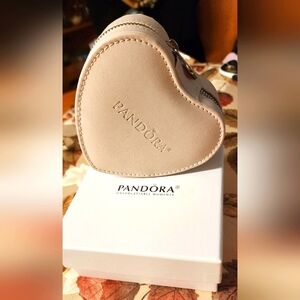 Pandora travel jewelry box